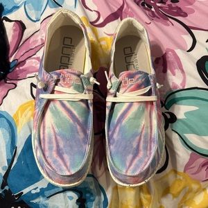 Tie Dye Hey Dudes size 10